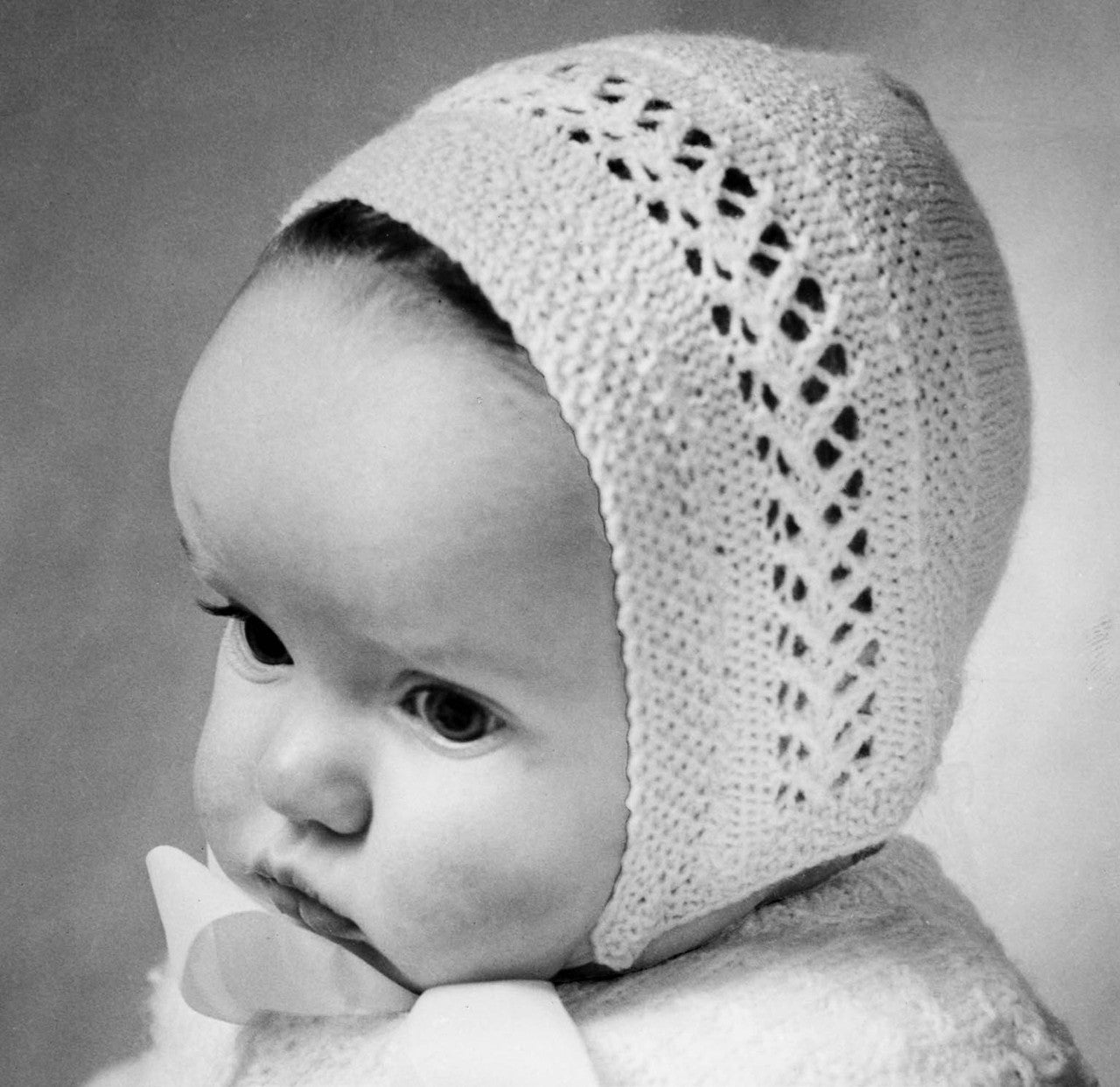 Bonnets and Helmets, Paragon (Knitting) – ONE HOOK TWO NEEDLES